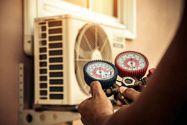 Professional Hvac technician working in Delta, PA